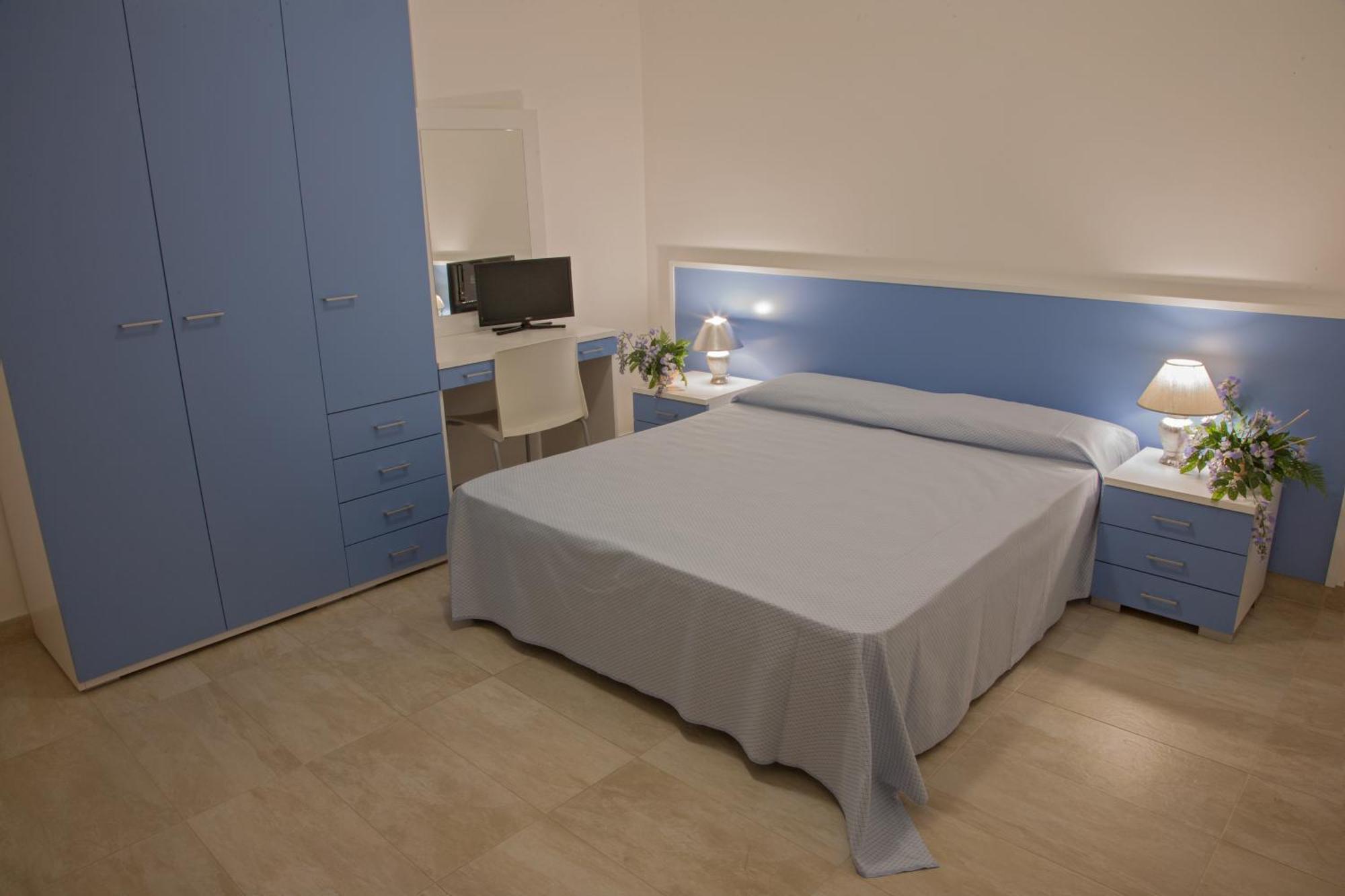 Club Esse Aquilia Beach Village Badolato Marina ภายนอก รูปภาพ