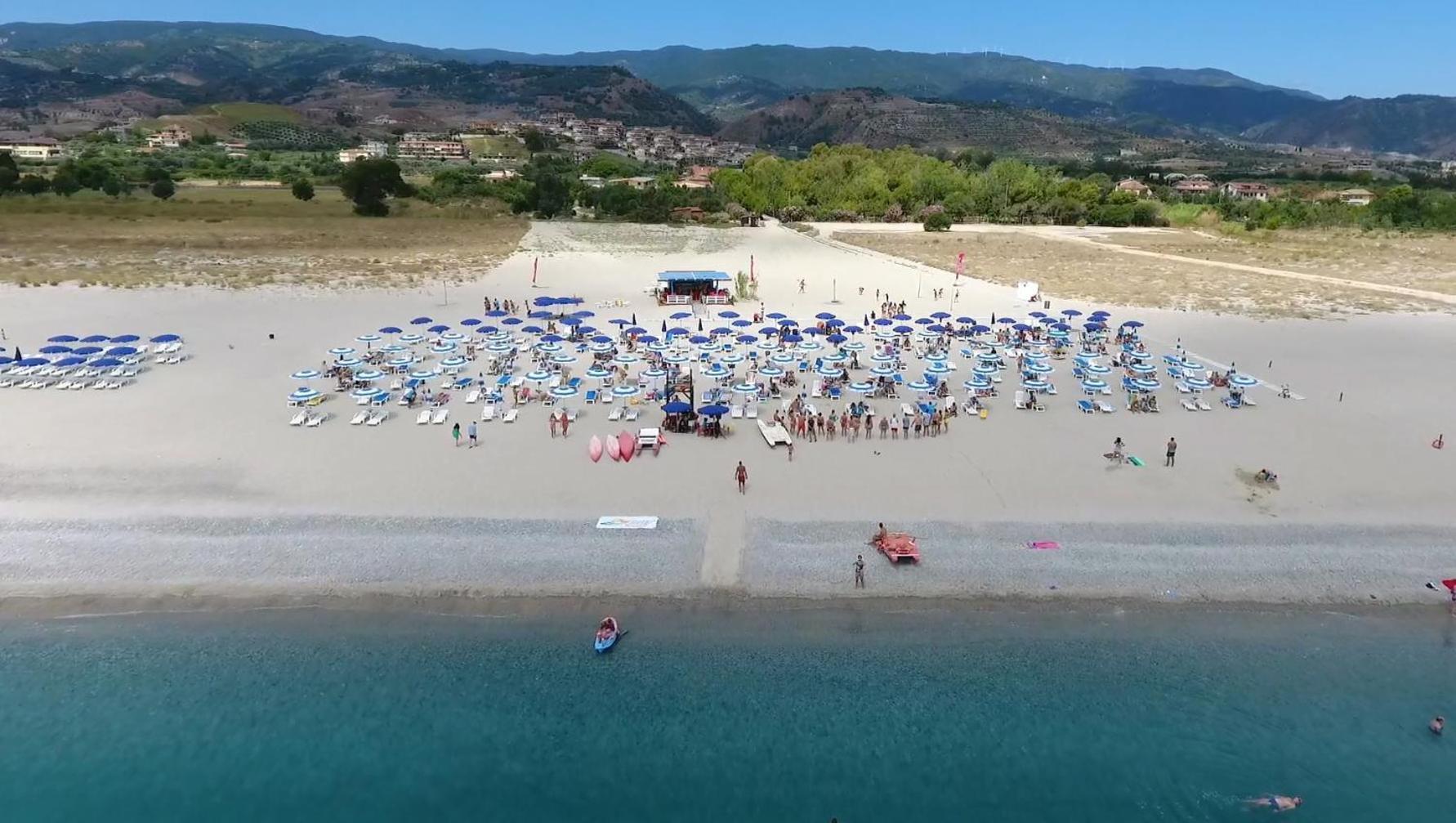Club Esse Aquilia Beach Village Badolato Marina ภายนอก รูปภาพ